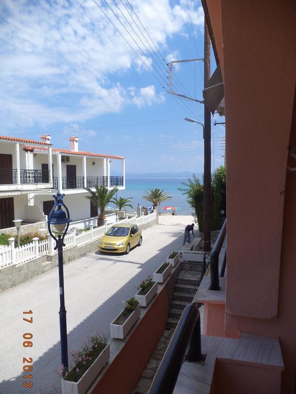 Polychrono Beach Hotel Værelse billede